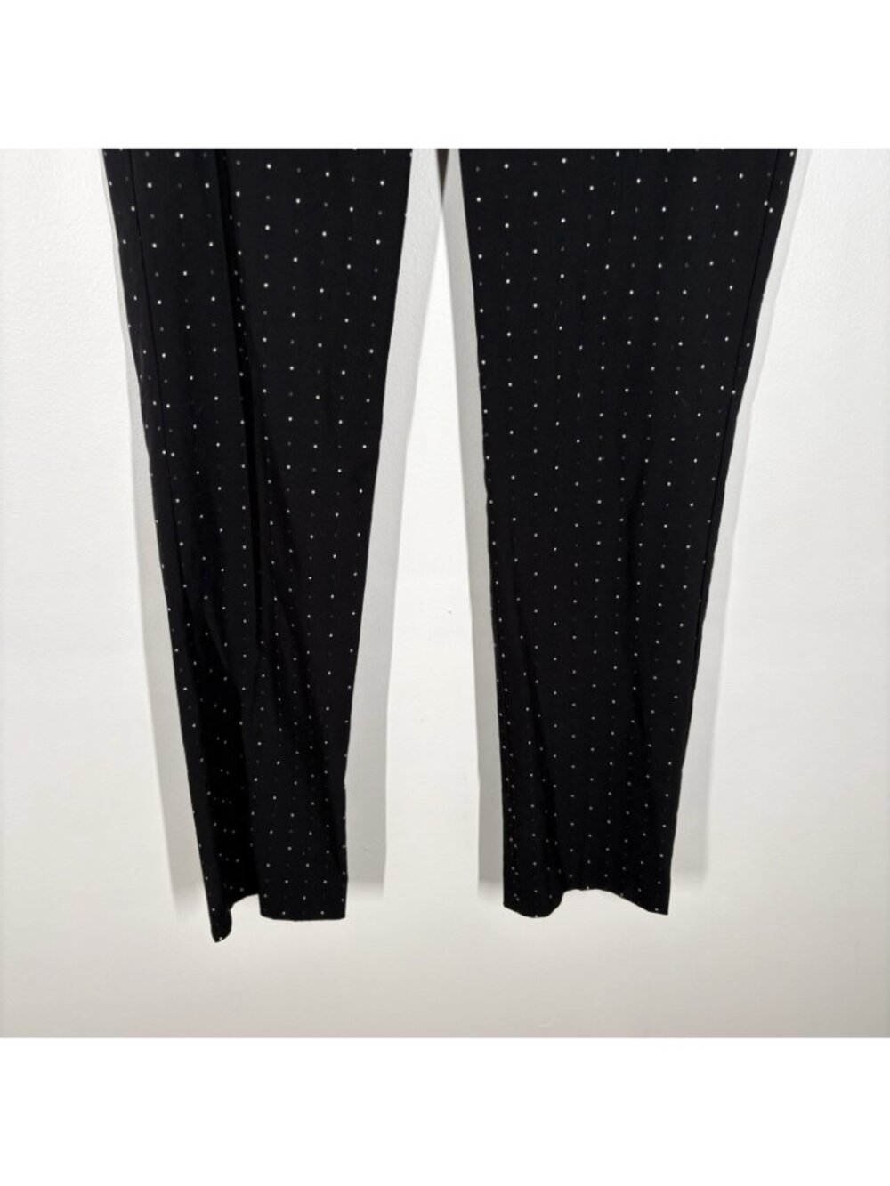 White House Black Market Womn 8 Black White Dot Print The Slim Side Zip Pant NWT - Picture 3 of 12